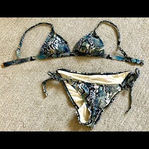 Sun & Shade bikini set